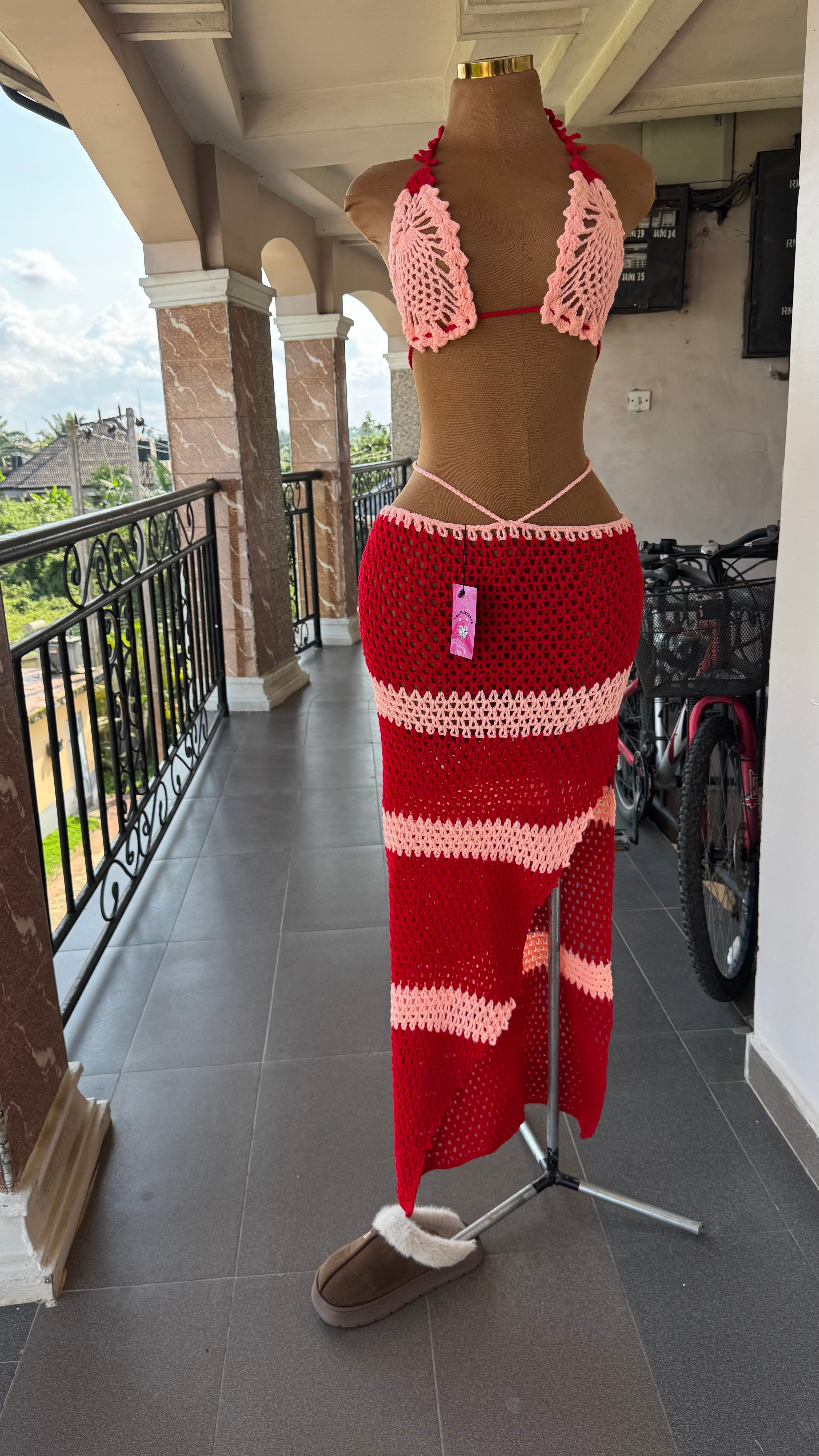 Coral pine set