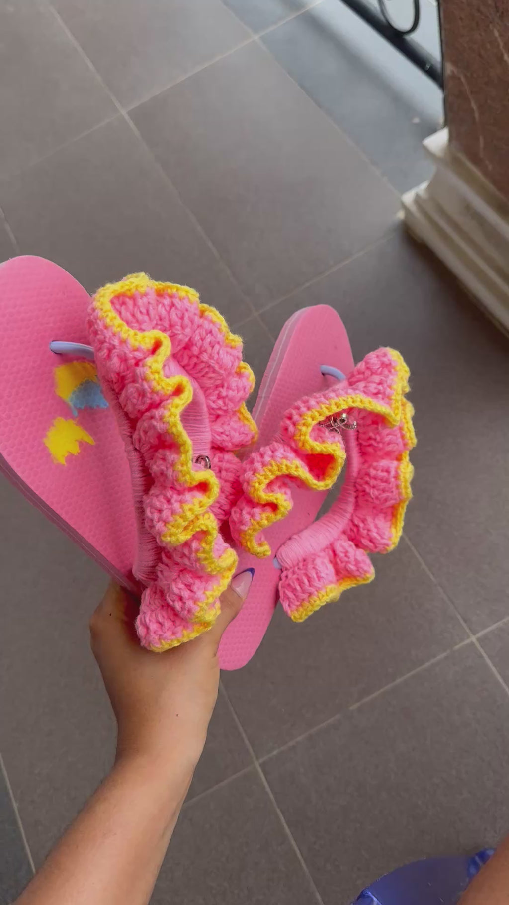 Ruffle flip flop